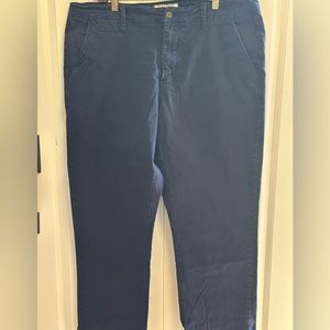 Men’s pants.  Blue 38x30.  Flag and Anthem.